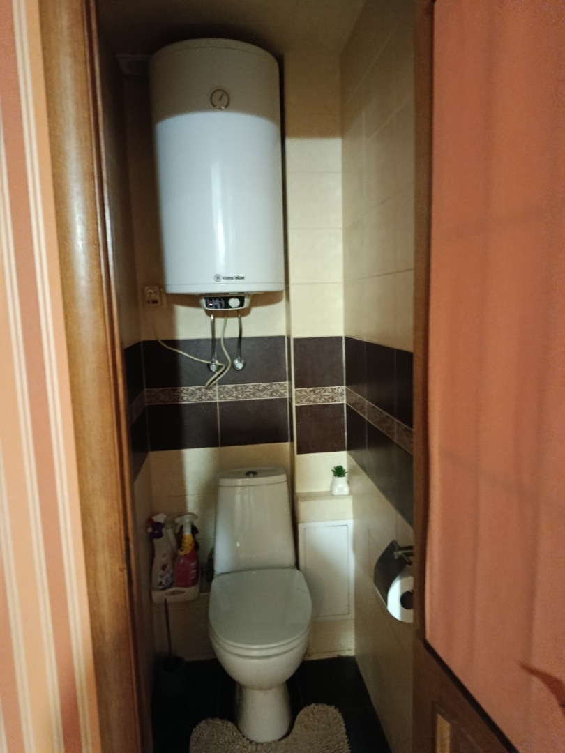 продажа трехкомнатной квартиры номер A-174574 в Суворовском районе, фото номер 16